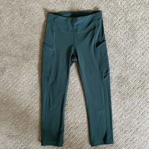 Lululemon Cropped Tight | Size 4